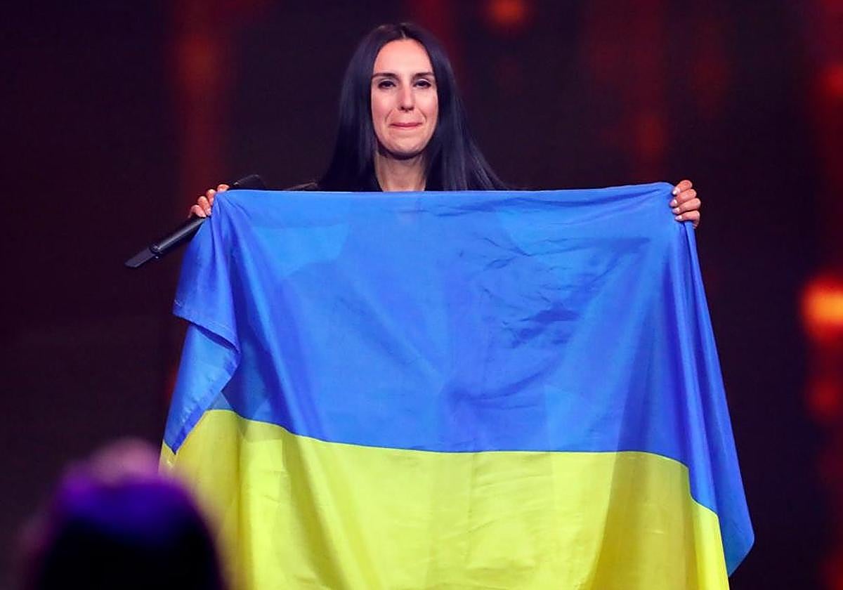 Jamala en la preselección del festival de Eurovisión de este año, días después de huir de Ucrania con sus hijos