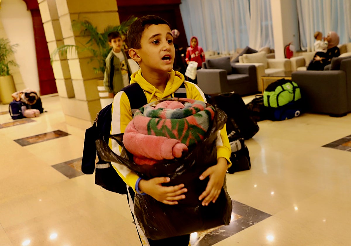 De los 139 hispanopalestinos repatriados a España, 67 son menores de edad, entre ellos tres bebés con solo meses