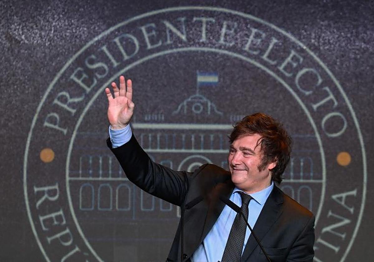 Javier Milei tras su victoria en las elecciones argentinas