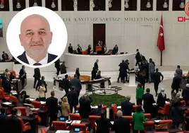 Un diputado turco sufre un infarto en pleno discurso tras advertir a Israel de que no escaparían de «la furia de Alá»