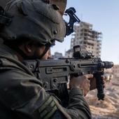 El Ejército israelí anuncia la toma de la sede de Inteligencia de Hamás en el campo de refugiados de Jan Yunis