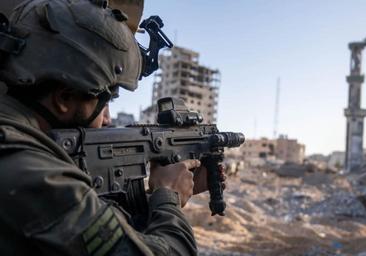 El Ejército israelí anuncia la toma de la sede de Inteligencia de Hamás en el campo de refugiados de Jan Yunis