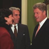 Bill Clinton, en el ojo del huracán al aparecer más de 50 veces en la 'lista Epstein'