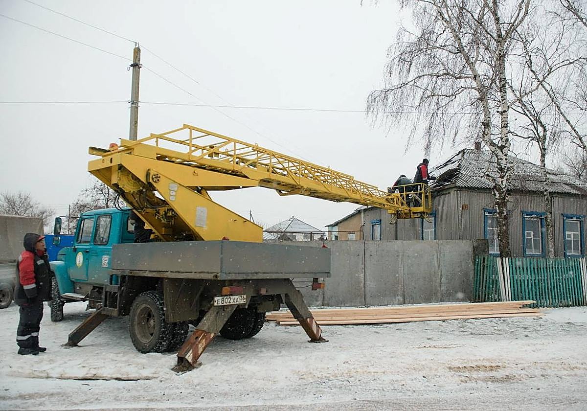 Reconstrucción de los edificios en el pueblo de Petropavlovka