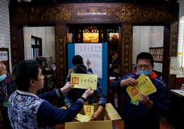 Los taiwaneses votan «por la libertad» bajo la amenaza militar de China