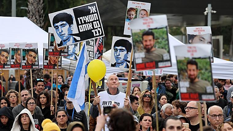 Manifestación en Tel Aviv bajo el 'Cien días de infierno' conmemorando el día 100 desde el ataque del 7 de octubre y la toma de rehenes israelíes por parte de Hamas
