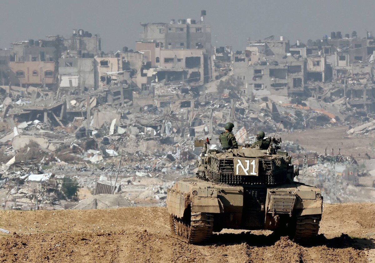 Israelische Panzer im Gazastreifen.