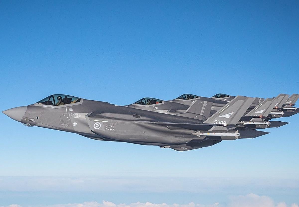 Aviones de combate tipo F-35 estadounidenses en una imagen de archivo