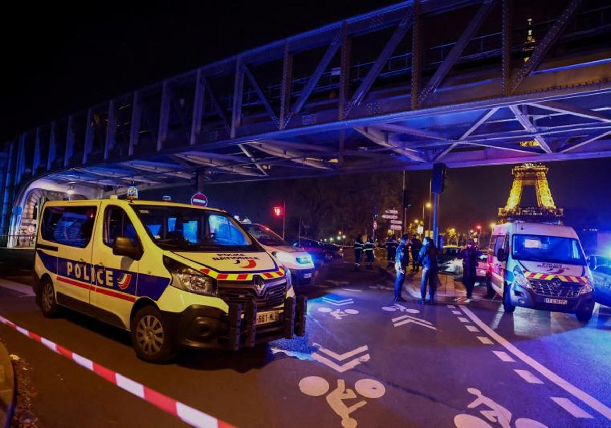 Imagen de archivo de la policía desplegada en París