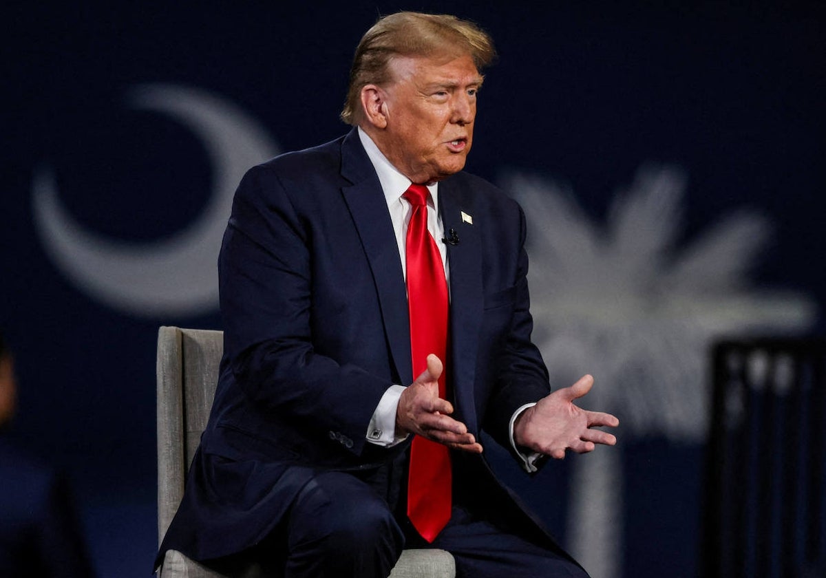 El expresidente de Estados Unidos Donald Trump durante su entrevista con Fox News