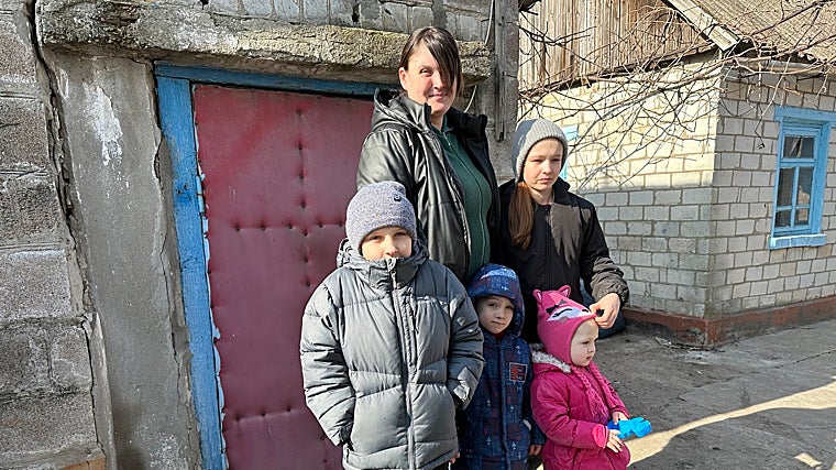 Tatiana Ponomarenko con sus pequeños