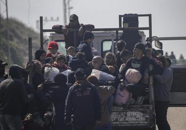 Al menos diez muertos tras un ataque israelí contra un grupo que esperaba ayuda humanitaria en Gaza