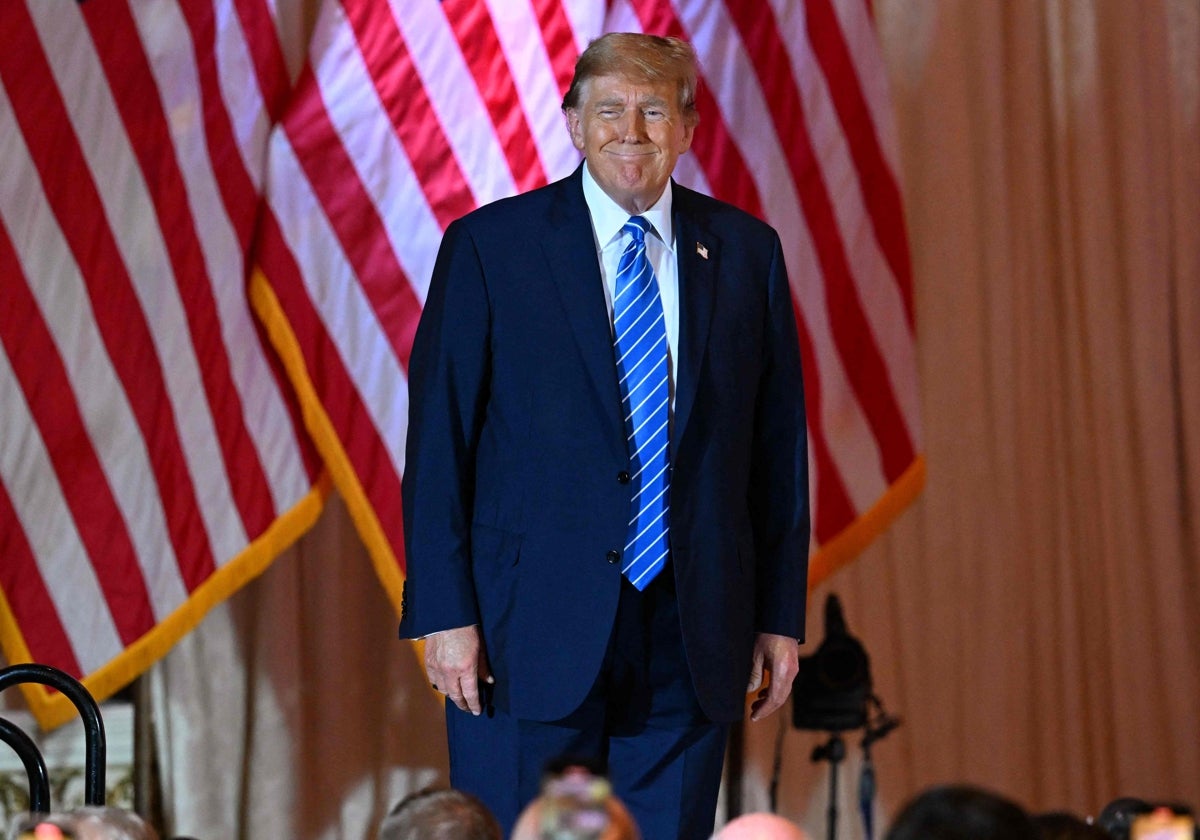 El expresidente de Estados Unidos Donald Trump celebra los resultados del Supermartes