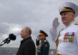 Putin destituye al jefe de la Armada rusa tras los ataques sufridos por la flota en el mar Negro