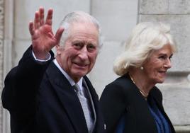Reino Unido, obligado a desmentir las informaciones sobre la muerte de Carlos III