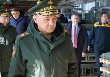 El Kremlin anuncia un aumento significativo de las Fuerzas Armadas del país para intensificar la guerra en Ucrania