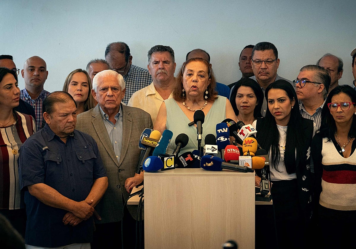 La candidata Corina Yoris, este lunes durante la rueda de prensa