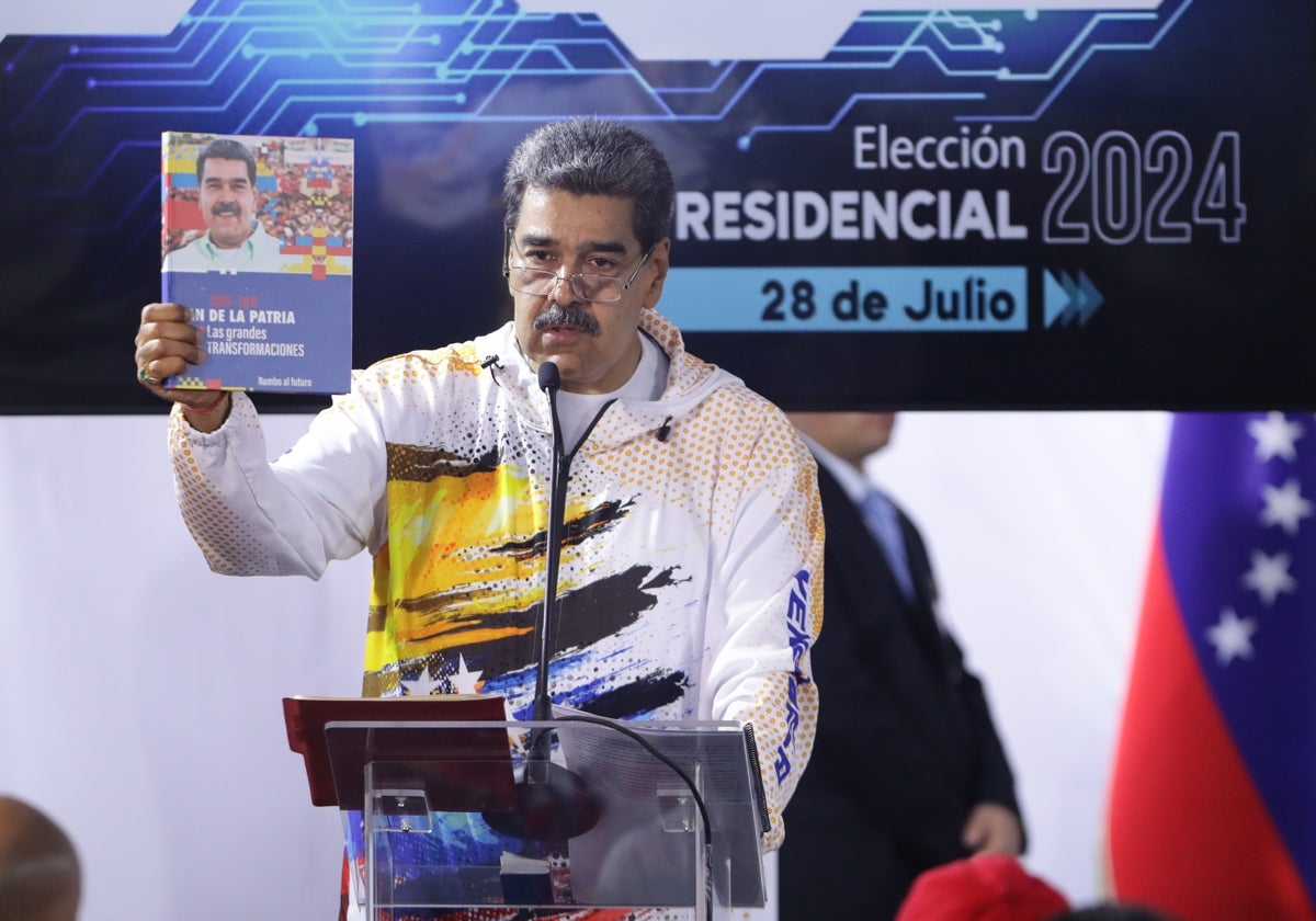 Maduro, este lunes después de hacer oficial su candidatura a las presidenciales del próximo 28 de julio