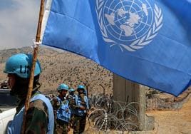 Heridos tres observadores de la ONU y su traductor en Líbano en la frontera con Israel