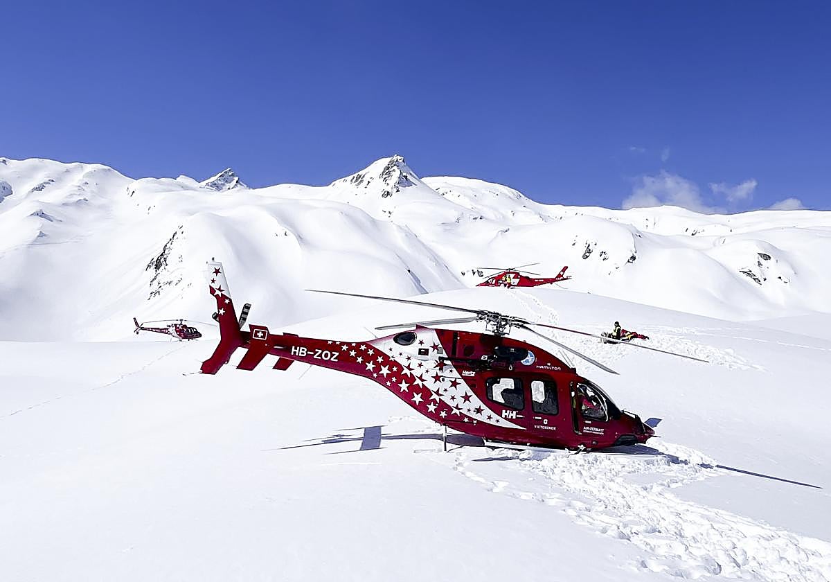 Imagen de uno de los helicópteros utilizados para la práctica de esquí fuera de pista.