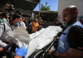 José Andrés pide a Israel que «deje de matar civiles y trabajadores humanitarios»
