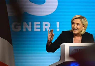 La extrema derecha de Le Pen se instala en el podio del partido más popular de Francia
