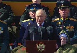 Putin sigue amenazando con sus armas nucleares en el desfile de la Victoria en la Plaza Roja de Moscú