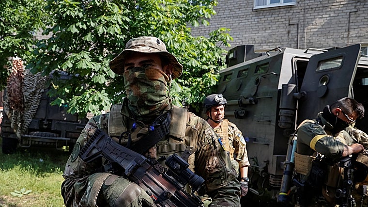 Voluntarios extranjeros al comienzo de la guerra