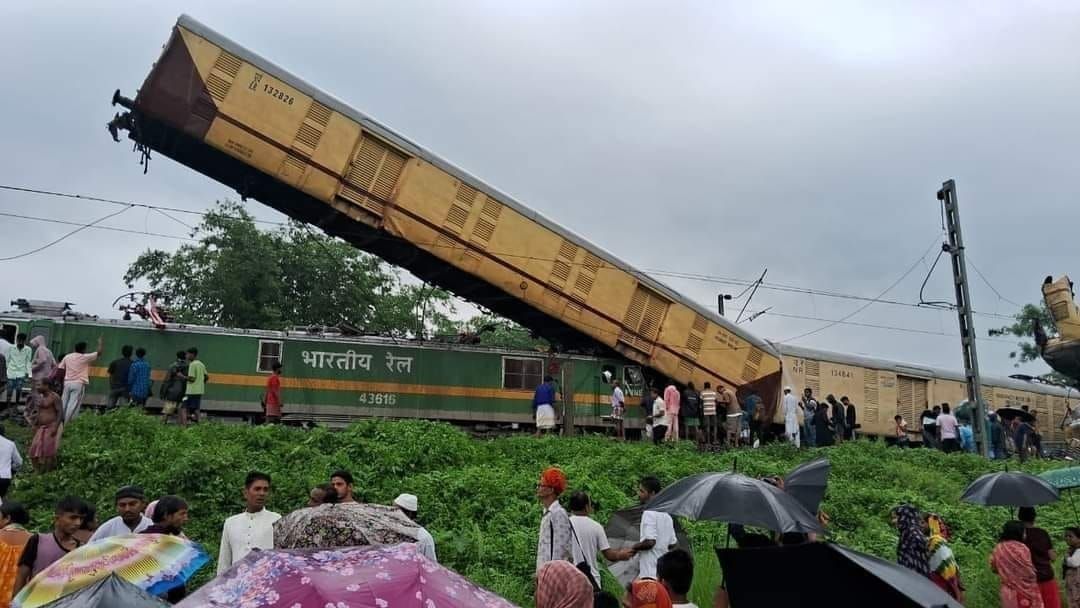 El choque entre los trenes se ha producio en la regición de West Bengal.