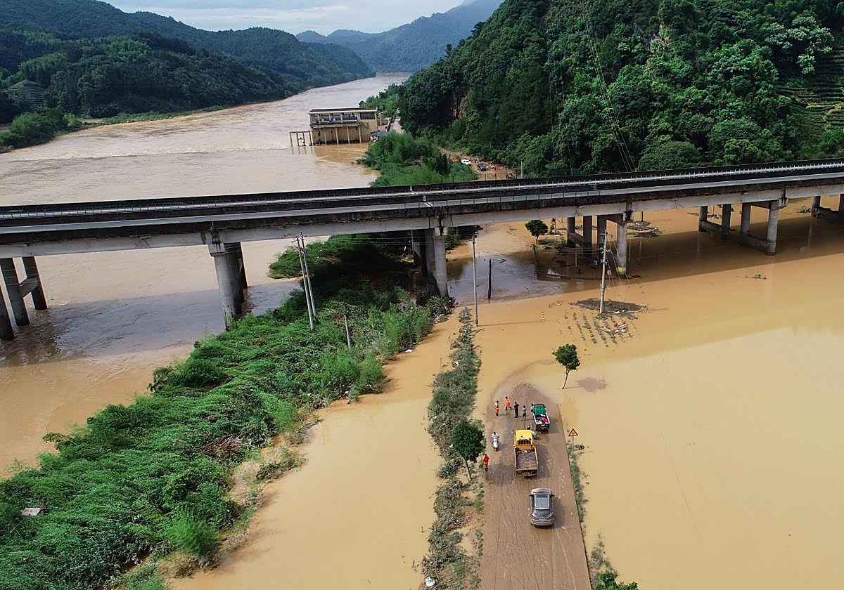 Vista aérea de las inundaciones provocadas por las fuertes lluvias en el sudeste de China.