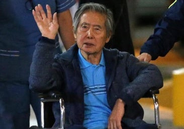 Alberto Fujimori se afilia a Fuerza Popular y el partido no descarta su candidatura presidencial
