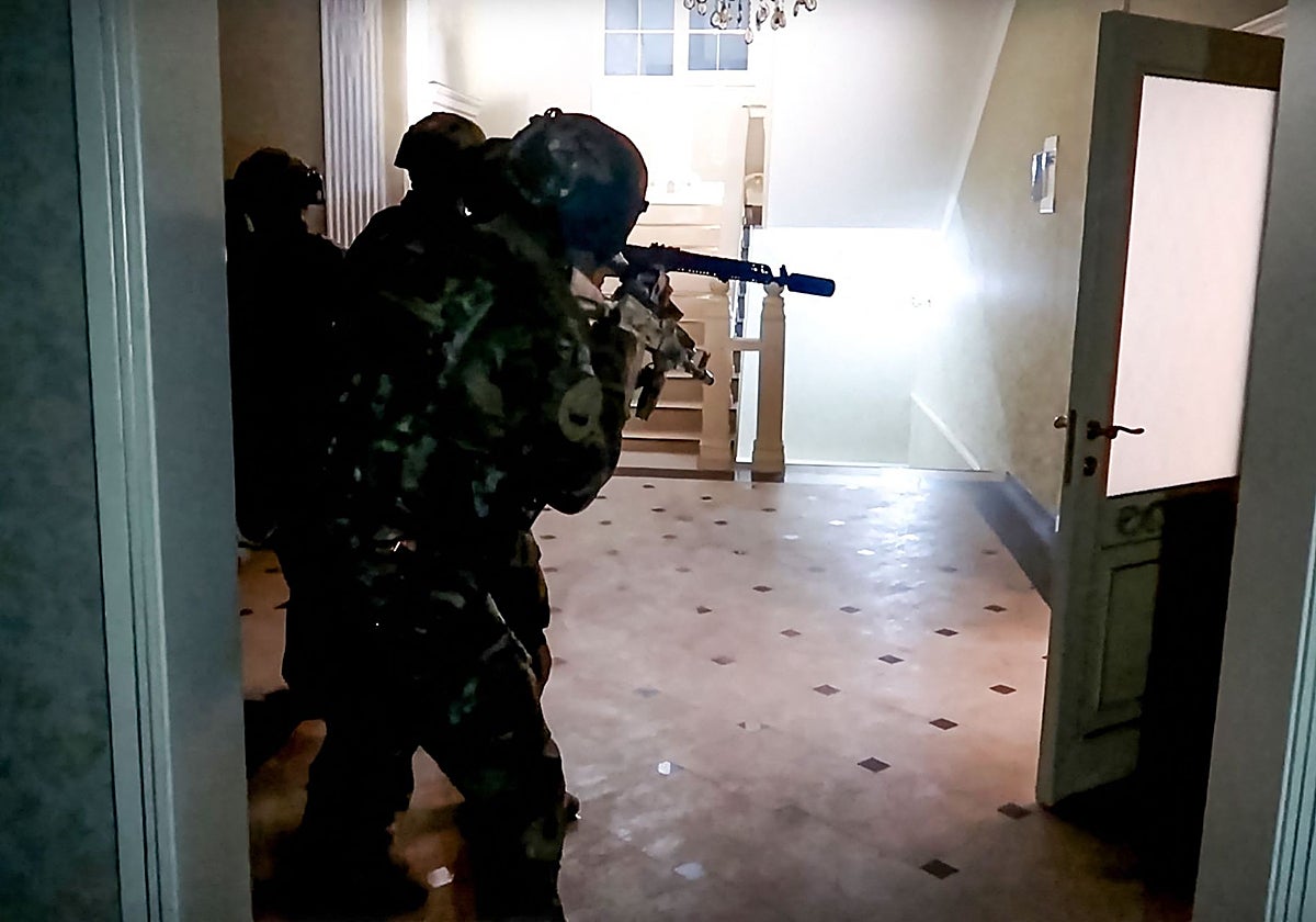 Oficiales del FSB durante una operación antiterrorista en Daguestán