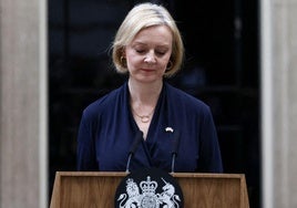 Liz Truss agranda su desgracia: ningún ex primer ministro había perdido su escaño en casi un siglo