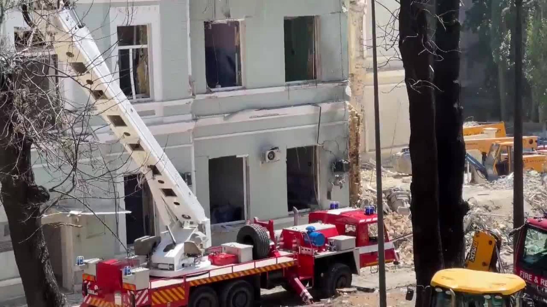 Empieza la reconstrucción en Kiev del hospital infantil atacado por Rusia