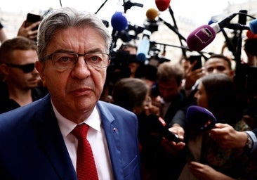 Crisis en el Nuevo Frente Popular por su programa: disensiones entre la extrema izquierda y los socialistas