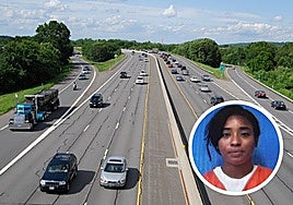 Un camionero encuentra a un bebé abandonado en la autopista un día después de que su hermano aparezca muerto: la madre ha sido detenida