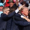 Trump sobrevive a un intento de asesinato durante un mitin
