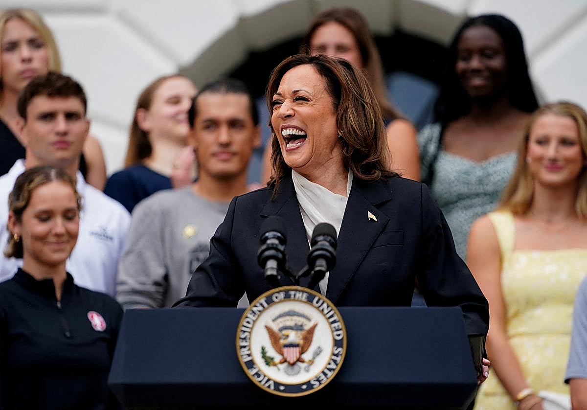 Kamala Harris durante su primera aparición tras la retirada de la carrera electoral de Joe Biden