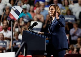 Kamala Harris sale al ataque: «Es una elección entre libertad y caos»