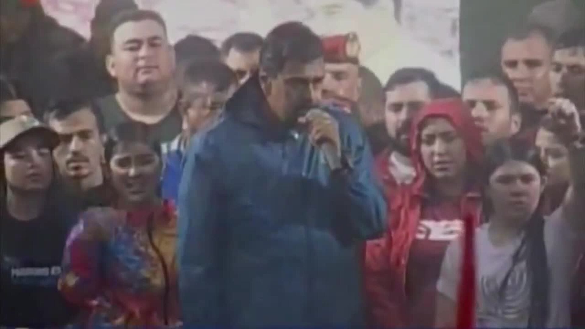 Nicolás Maduro dice que Whatsapp es usada para amenazar y pide a la población eliminarla