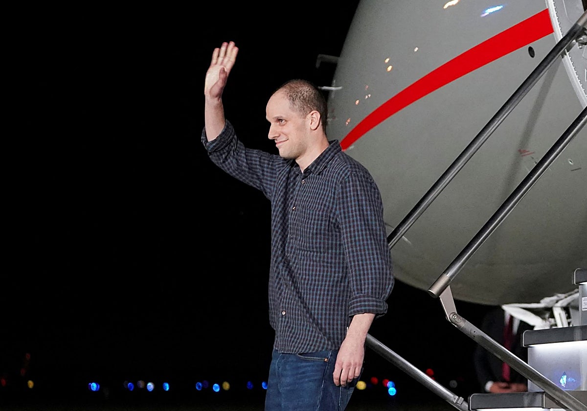 El periodista Evan Gershkovich en su regreso a los EE.UU. tras su encarcelamiento en Rusia