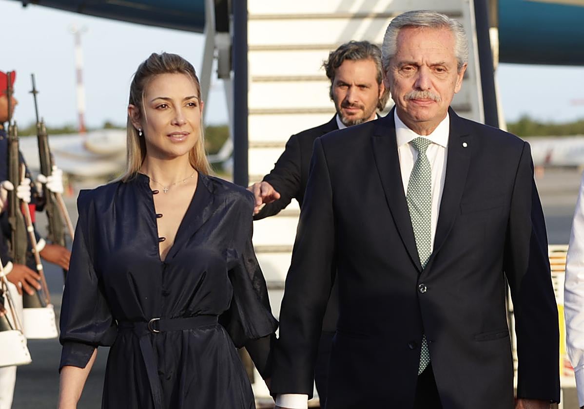 El expresidente argentino Fernández y su expareja Fabiola Yáñez