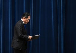 El primer ministro de Japón dimitirá en septiembre al renunciar a la reelección en su partido