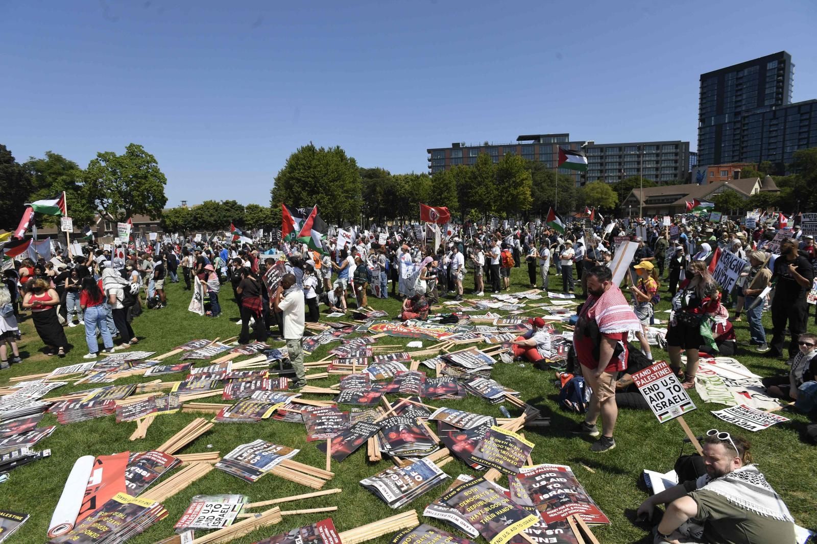 Kamala Harris ha pasado de ser una vicepresidenta impopular -con un índice de aprobación igual de bajo que el de Biden- a la líder que entusiasma al partido