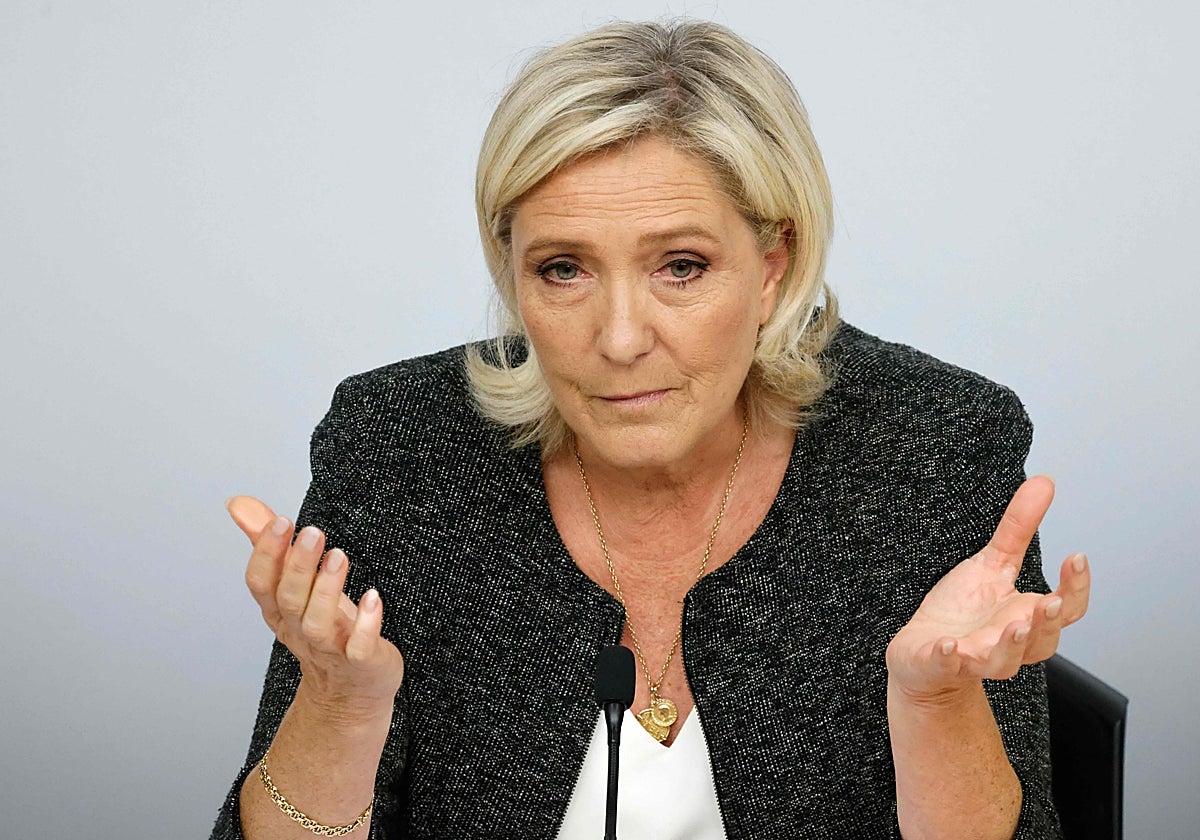 Marine Le Pen, presidenta del grupo parlamentario Agrupamiento Nacional