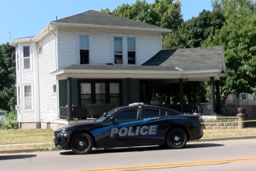 Imagen de la casa donde encontraron los cuerpos de la madre junto a sus dos hijas