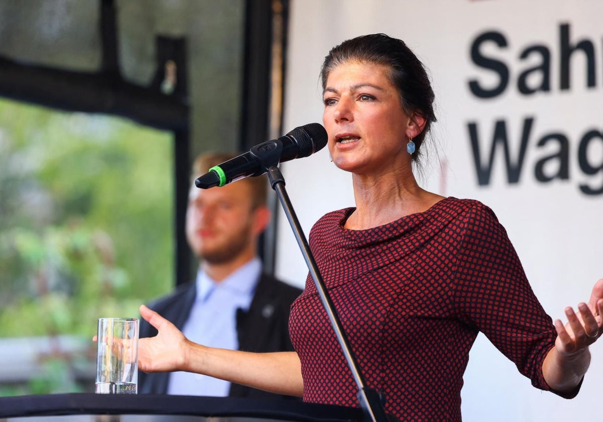 La líder del partido BSW, Sahra Wagenknecht, habla durante el último mitin de la campaña electoral en Potsdam