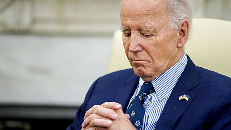 Joe Biden durante su reunión con Zelenski