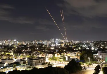 Ataque de Irán a Israel, en directo: última hora de los bombardeos y el conflicto en Oriente Próximo hoy