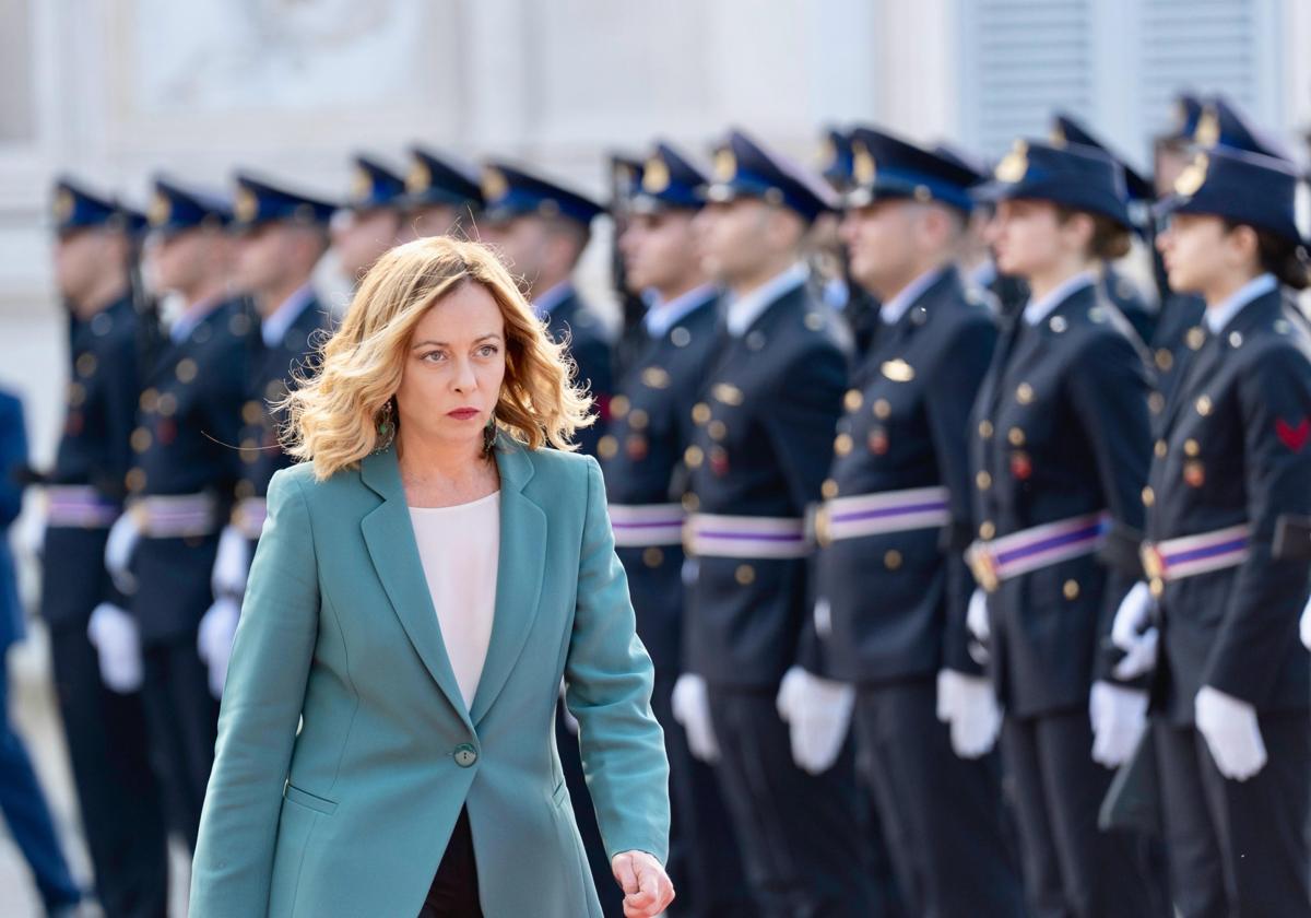 La primera ministra de Italia, Giorgia Meloni, en la recepción del emir de Catar, Tamim bin Hamad Al-Thani